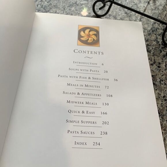 Best-Ever Pasta Cooks Collection #CB8 - Picture 4 of 4